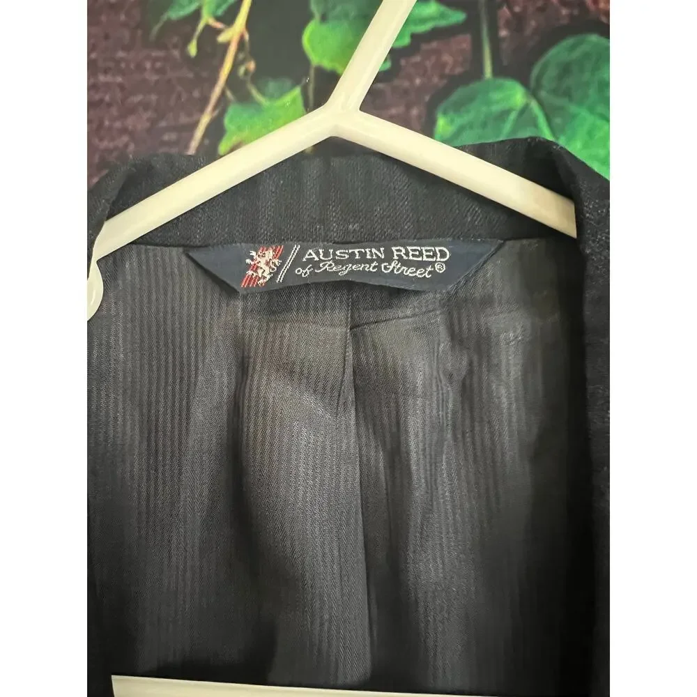 Austin Reed of Regent Street Pure Virgin Wool Pinstripe Blazer Sport Coat Jacket